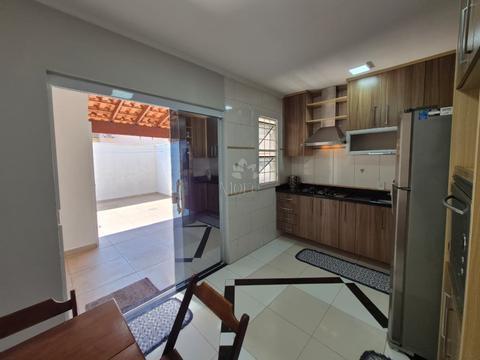 Casa para alugar em Sumaré, Parque Villa Flores, com 2 quartos, com 61 m², Villa Flora