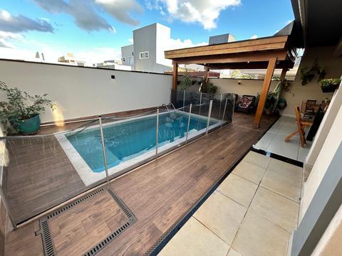 Casa à venda em Sumaré, Residencial Real Parque Sumaré, com 3 suítes, com 215 m²